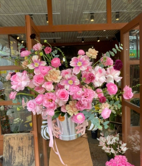 Giỏ Hoa Chúc Mừng