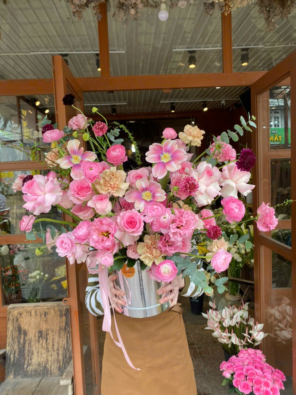 Giỏ Hoa Chúc Mừng