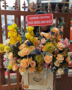 Giỏ Hoa Tươi Chúc Mừng Sinh Nhật LV-4002