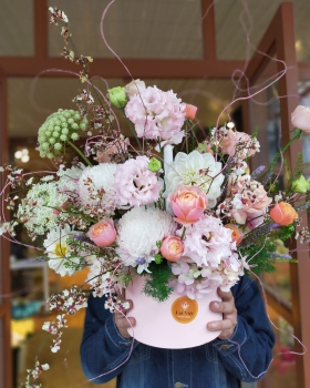 Giỏ Hoa Tươi - Mẫu Hoa Xinh LV088