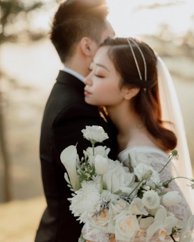 Hoa cưới ngoại cảnh - Hoa tươi LV 6321