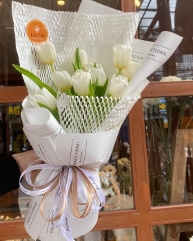 Bó Hoa Chúc Mừng - Bó Hoa Tươi LV-8347