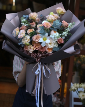 Bó Hoa Chúc Mừng - Bó Hoa Tươi LV-5678