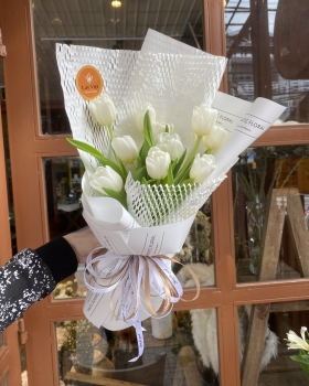 Bó Hoa Chúc Mừng - Bó Hoa Tươi LV-8547