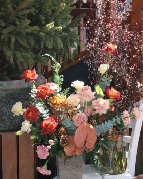 Giỏ Hoa Tươi - Mẫu Hoa Đẹp LV076