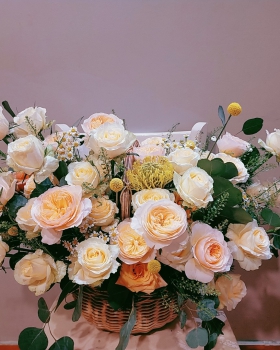 Giỏ Hoa Tươi Đẹp - Hoa Chúc Mừng LV021