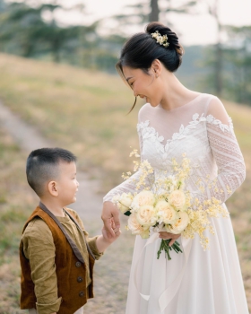 Hoa Cưới Tươi - Hoa Ngoại Cảnh LV000