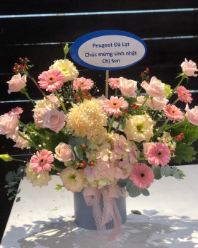 Giỏ Hoa Tươi Chúc Mừng Sinh Nhật LV-808