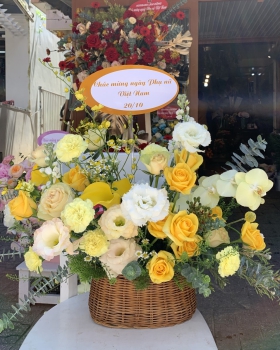 Giỏ Hoa Chúc Mừng Lễ 20/10 LV-122