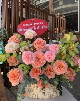 Giỏ Hoa Chúc Mừng Lễ 20/10 LV-512