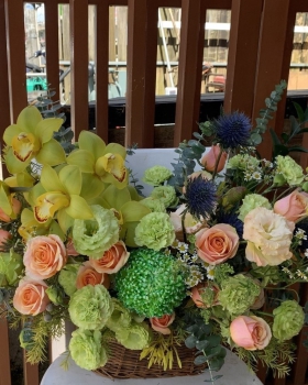 Giỏ Hoa Chúc Mừng - Giỏ Hoa Tươi LV-0603