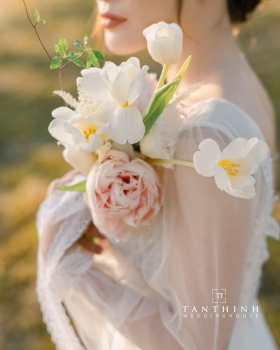 Hoa Cưới Chụp Ngoại Cảnh LV0020