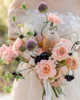 Hoa Cưới Chụp Ngoại Cảnh - Hoa Tươi LV030