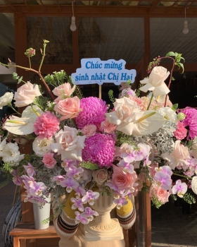 Giỏ Hoa Tươi Chúc Mừng Sinh Nhật LV-1509