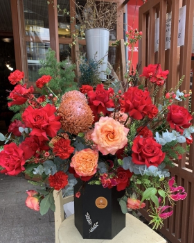 Giỏ Hoa Chúc Mừng - Giỏ Hoa Tươi LV-6103