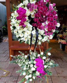 Kệ Hoa Tươi Chia Buồn - Kệ Hoa Đẹp LV0066