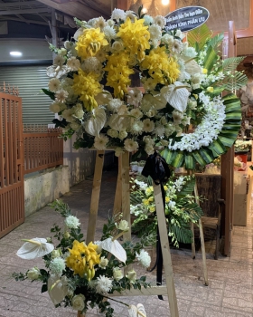 Kệ hoa tươi chia buồn hiện đại - kệ hoa đẹp LV 9654