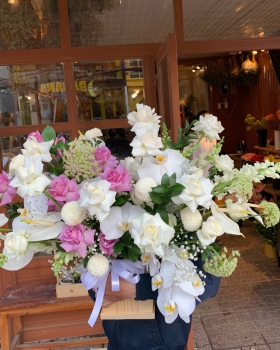 Giỏ Hoa Tươi Chia Buồn 