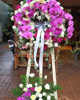 Kệ Hoa Tươi Chia Buồn LV-7060