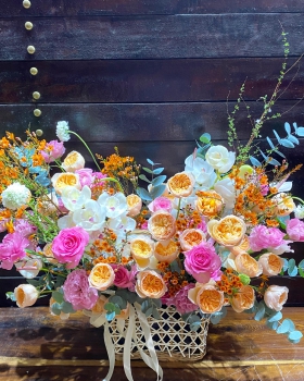 Giỏ Hoa Tươi Chúc Mừng Sinh Nhật LV-Q012