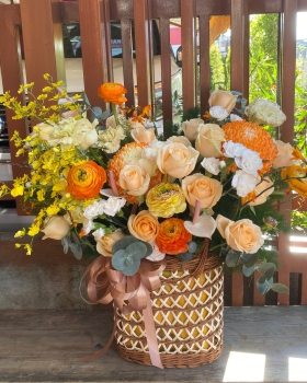 Giỏ Hoa Tươi Chúc Mừng Sinh Nhật LV-M012