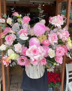 Giỏ Hoa Tươi Chúc Mừng Sinh Nhật LV-60H2