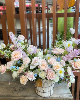 Giỏ Hoa Tươi Chúc Mừng Sinh Nhật LV-9092