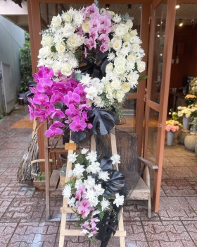 Kệ Hoa Tươi Chia Buồn - Hoa Viếng LV-1A05