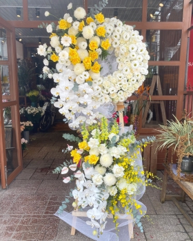 Kệ Hoa Tươi Chia Buồn - Hoa Viếng LV-1A00