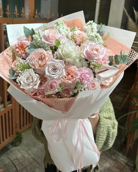 Bó Hoa Tươi Chúc Mừng - Hoa Tươi TN024