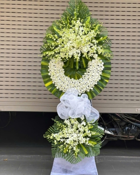 Hoa Tươi Chia Buồn - Kệ Hoa Tươi LV8220