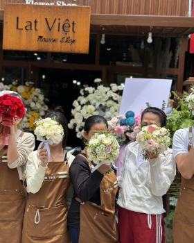 Khóa Học Bó Hoa Cưới