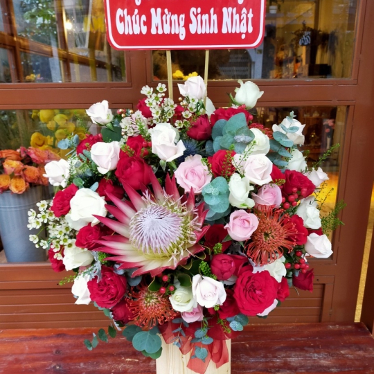 Giỏ Hoa Tươi Chúc Mừng Sinh Nhật LV-0002