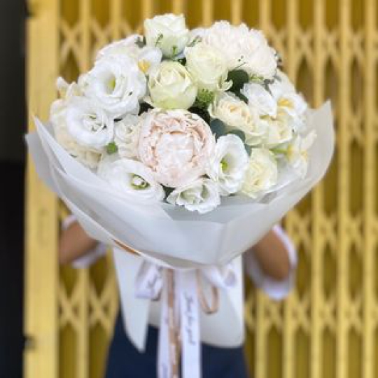 Bó Hoa Chúc Mừng - Bó Hoa Tươi LV-0001