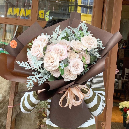 Bó Hoa Chúc Mừng - Bó Hoa Tươi LV-0002