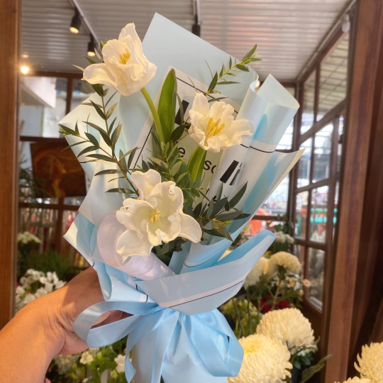 Bó Hoa Chúc Mừng - Bó Hoa Tươi LV-0003