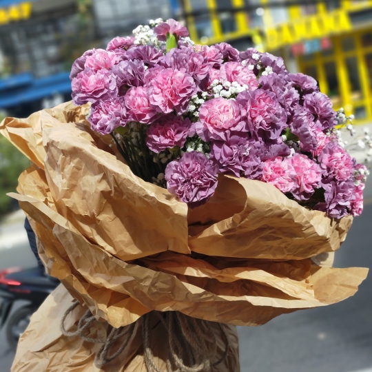 Bó Hoa Cẩm Chướng Tươi Tặng Người Yêu