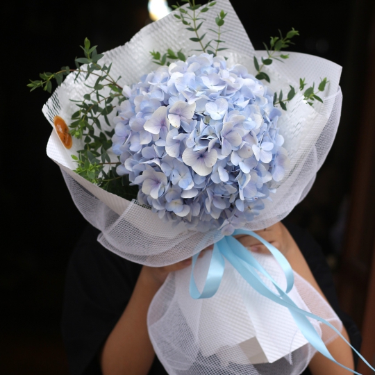 Bó Hoa Chúc Mừng - Bó Hoa Tươi LV-8573