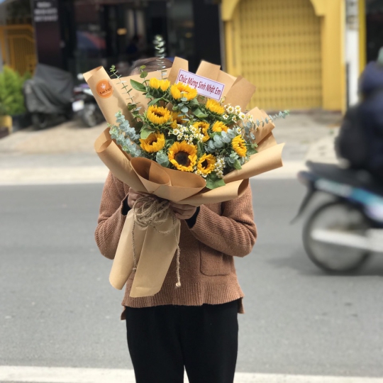 Bó Hoa Tươi Chúc Mừng Sinh Nhật - LV-0104