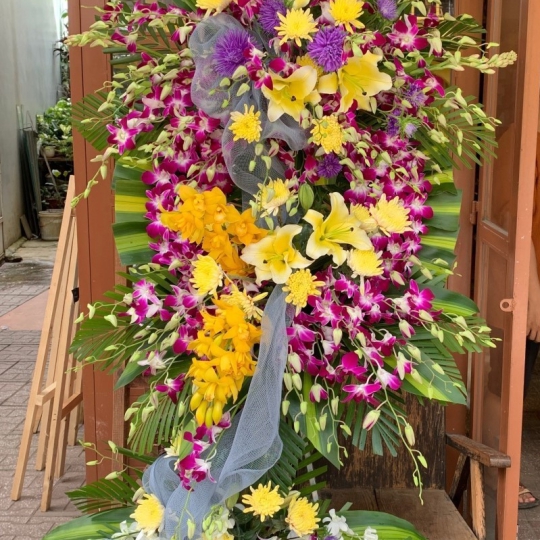 Hoa Tươi Chia Buồn - Kệ Hoa Tươi LV0021