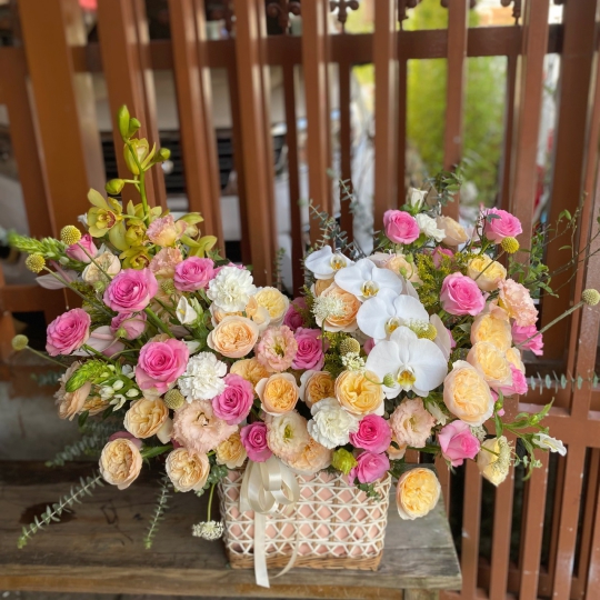 Giỏ Hoa Tươi Chúc Mừng Sinh Nhật LV-6612