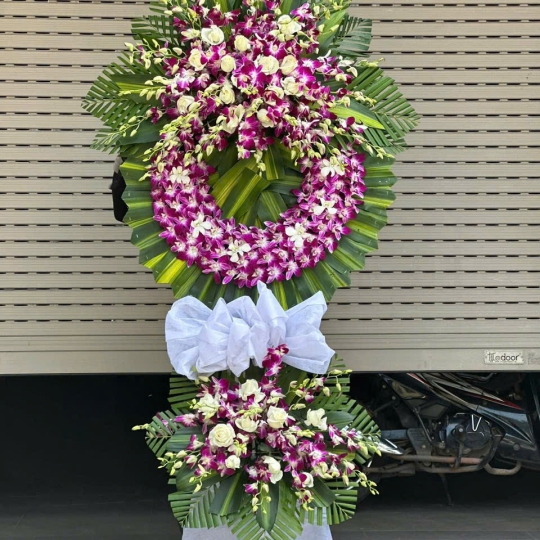 Hoa Tươi Chia Buồn - Kệ Hoa Tươi LV769